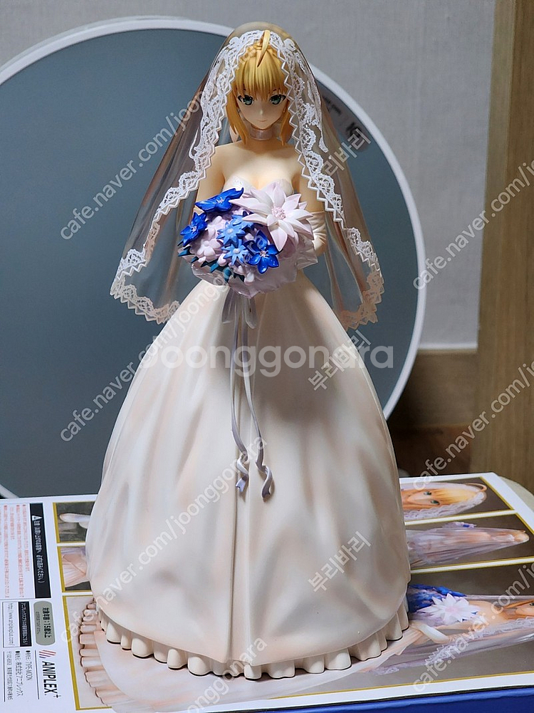 애니플렉스 세이버 로열드레스--0