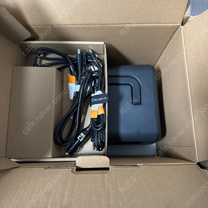 블루에티 파워뱅크 eb70팝니다.(사용0회)