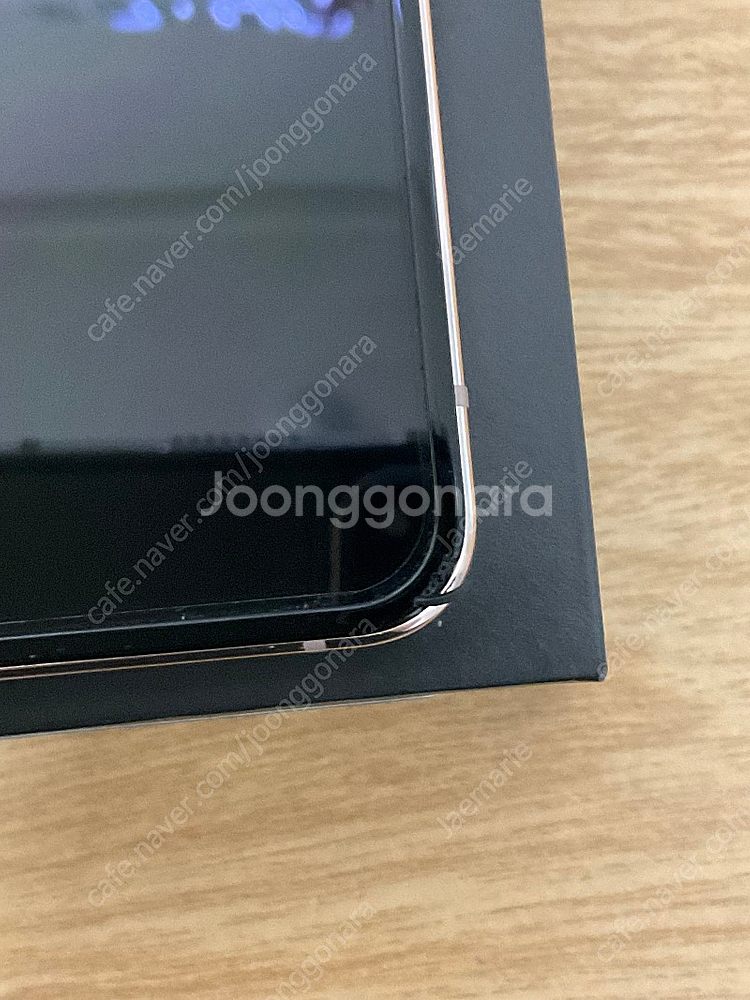 Z플립4 256GB 핑크골드--5