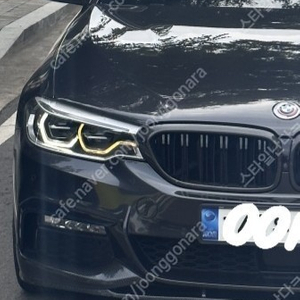 BMW G30 5시리즈 전기형 어뎁티브라이트 판매(조수석)황변온거 싸게판매