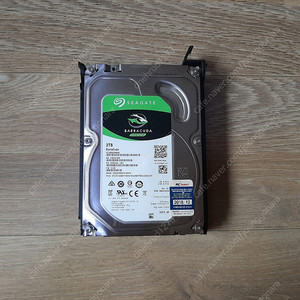 SATA 바라쿠타 HDD 2T 팝니다