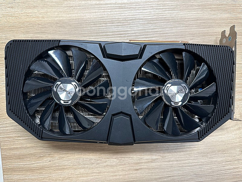 라데온 xfx rx5700xt 팝니다.--0