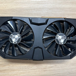 라데온 xfx rx5700xt 팝니다.