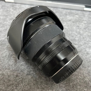 후지 XF 10-24mm /f 4 ois 렌즈 판매합니다.