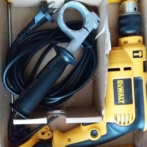 Dewalt 디월트 DWD024 드릴 팔아요