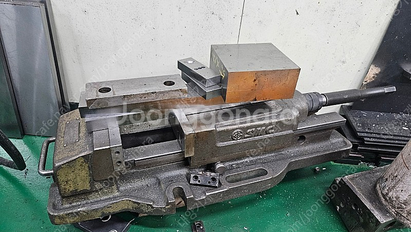 SMC HY-150 바이스판매합니다 6인치--2