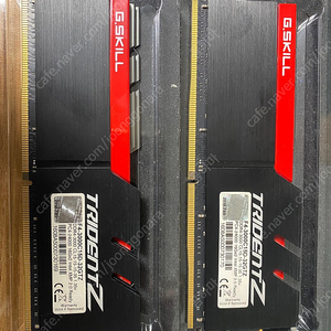 G.SKILL DDR4-3000 CL15 TRIDENT Z 패키지 램 32GB 팝니다