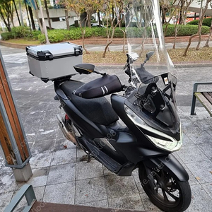 20년식 pcx125. 팔아요(부산) (배달세팅되있어요)