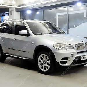 BMWX5 (E70) xDrive 50i