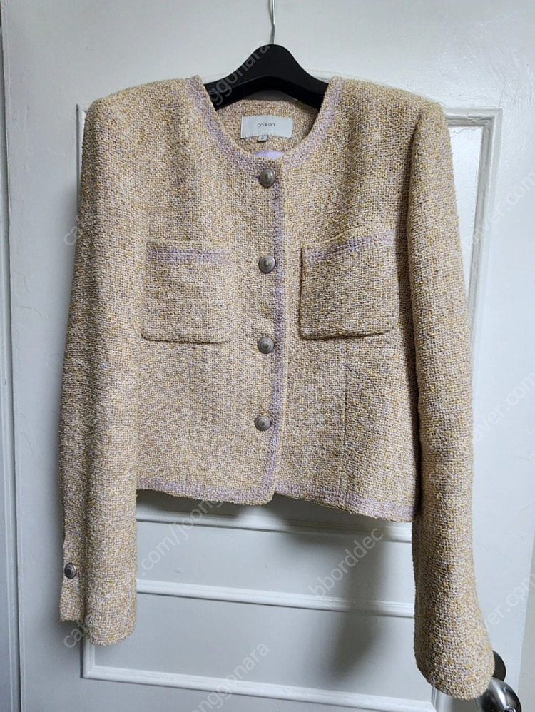 온앤온 트위드자켓 66--2