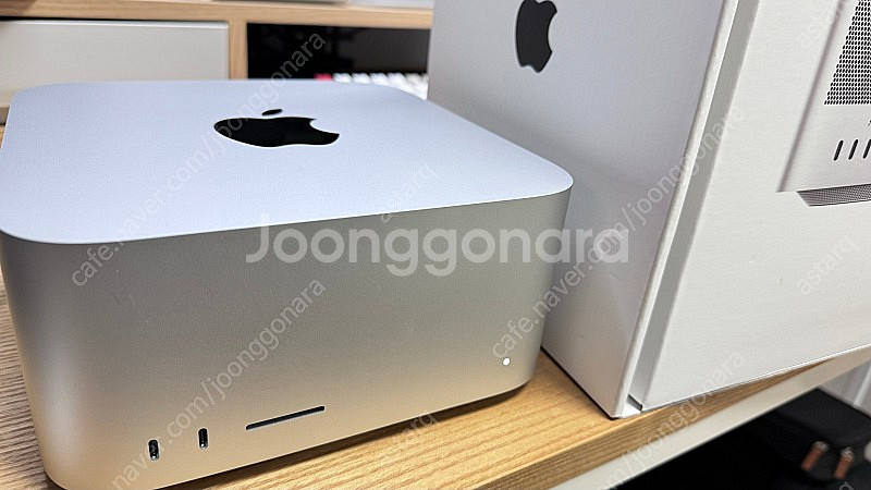 애플 맥스튜디오 M1 MAX 10코어 32GB / 24...--0