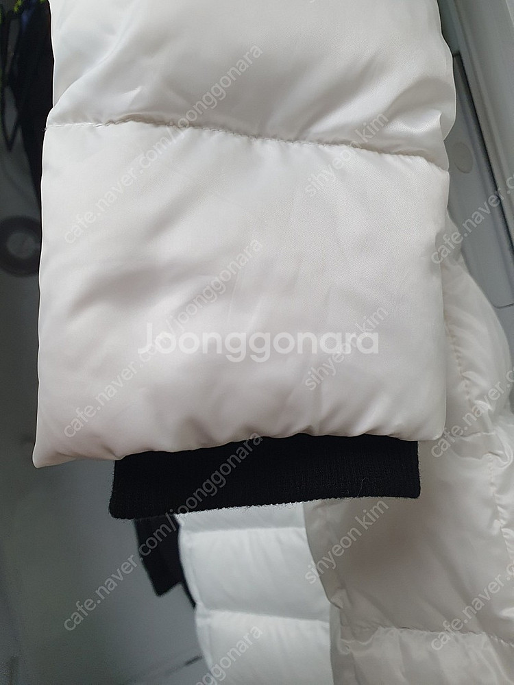 네파 여성 롱 다운 재킷 화이트90사이즈 631896--5