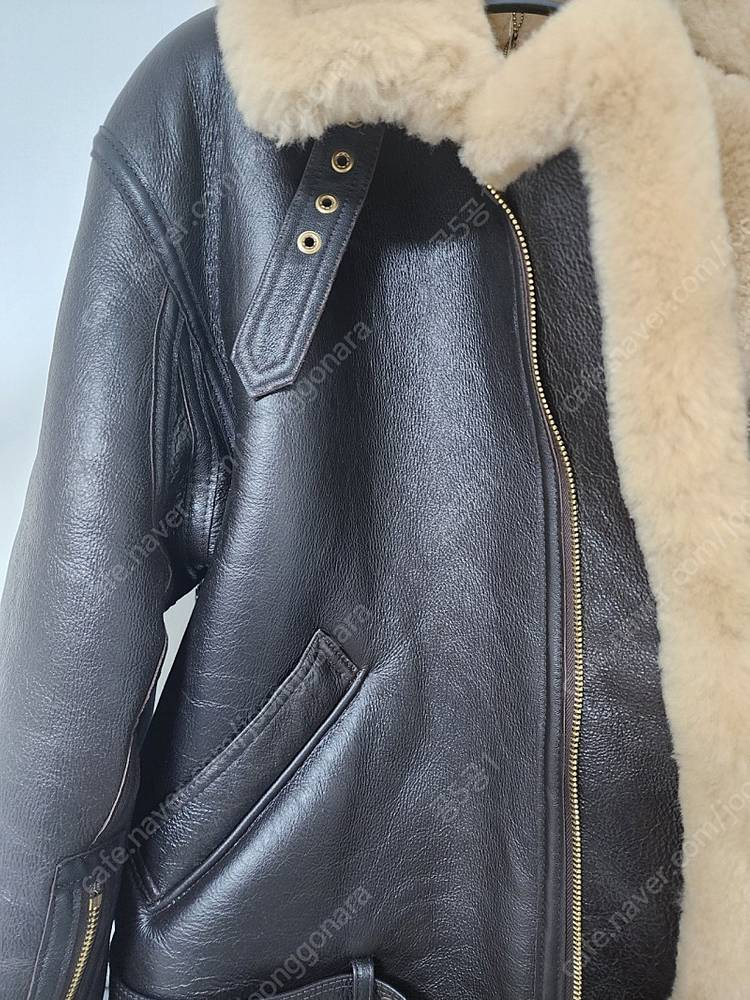 콕핏 R.A.F Z2109W 톰하디 무스탕 46사이즈 팝니다--3