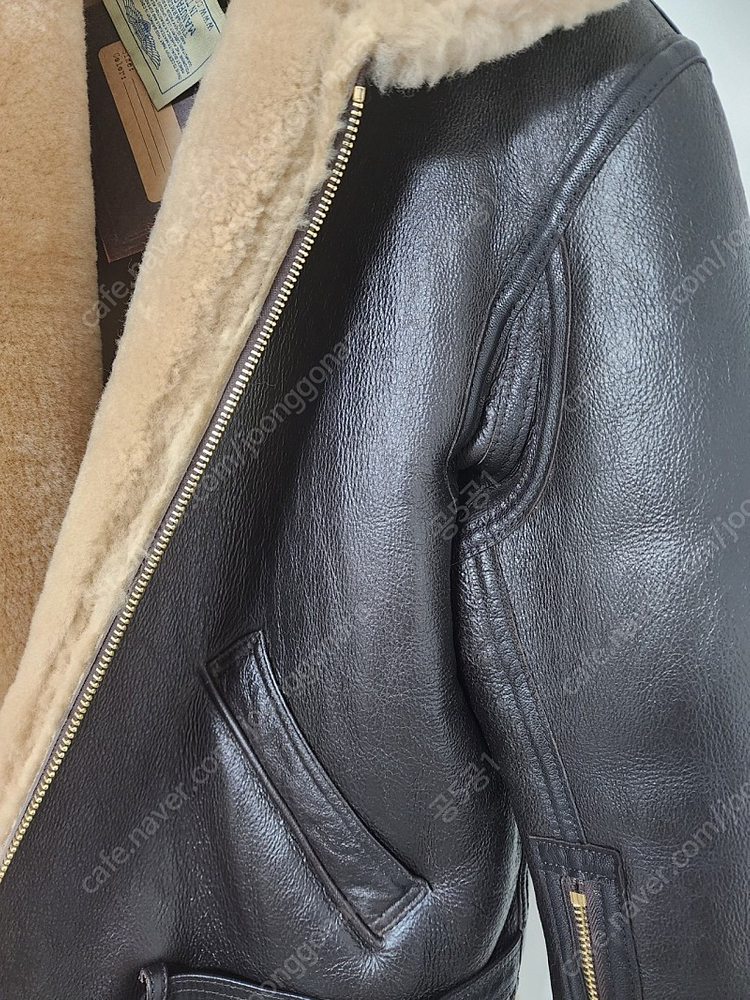 콕핏 R.A.F Z2109W 톰하디 무스탕 46사이즈 팝니다--4