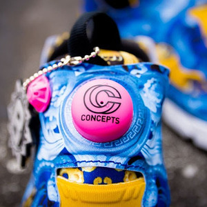 새제품 Concepts x Reebok Insta Pump Fury OG 'Versace' 리복X컨셉트 베르사체 퓨리 한정판