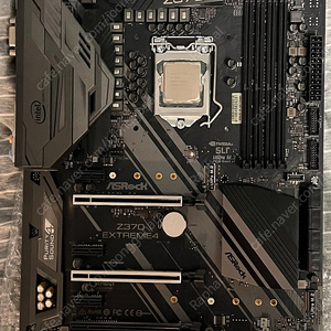 i5 8600K+애즈락 z370 extreme4 판매합니다