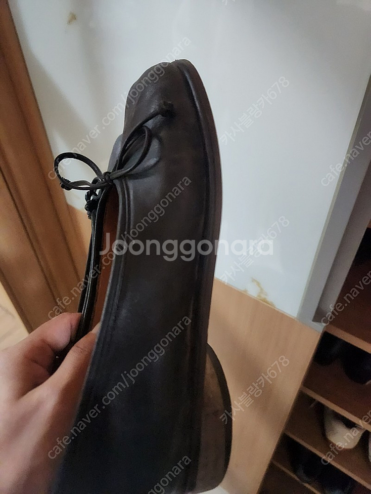 바네사브루노 아떼 양가죽 구두 리본플랫 슈즈 굽 2cm...--3