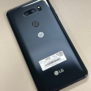 LG V30 블랙색상 64기가 무잔상 상태깨끗한폰 7만에판매합니다