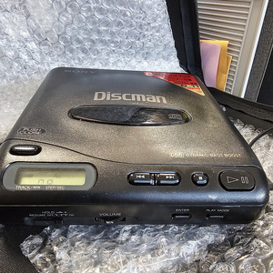 소니 디스크맨 D-11 판매합니다