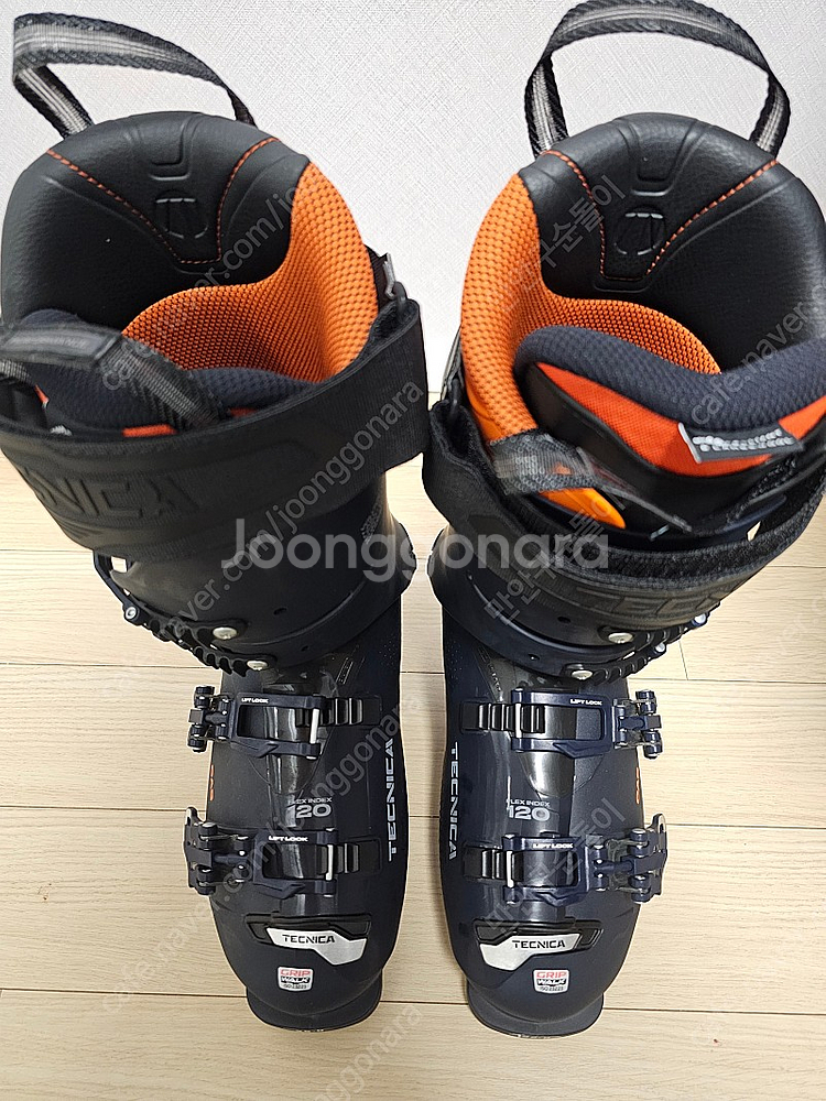 테크니카 스키부츠 사용한번도안한 SS급판매합니다--0