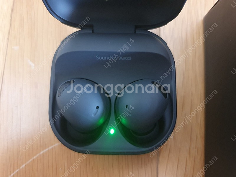 제조년월23년3월)버즈2프로 블랙 , 충전식 LED전구--2