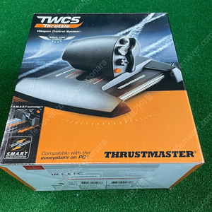 Thrustmaster TWCS throttle 스로틀