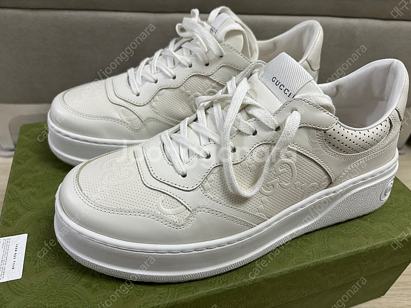 구찌 엠보스 스니커즈 정품 사이즈 7.5 (265-270)--0