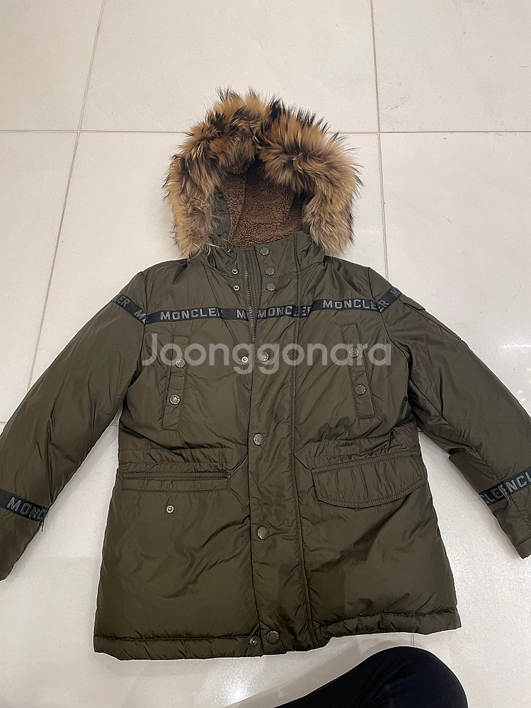 몽클레어 키즈 퍼 패딩 140CM( 사이즈10 )--0