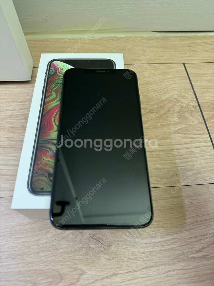아이폰 XS MAX 64G 스페이스그레이(블랙) 팝니다...--3