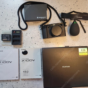 후지필름x100v, 아티산스트랩(정품), 충전기