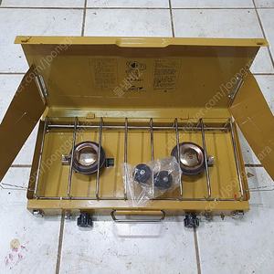 코베아사 트윈 스토브 (KOVEA TWIN STOVE KB-8401) 팝니다.​​