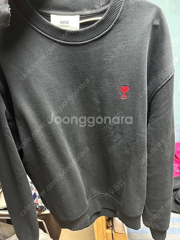 백화점판 아미 맨투맨 m사이즈--0