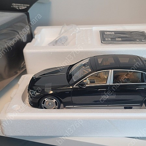 1:18 ALMOST REAL / MERCEDES BENZ MAYBACH 2021 / OBSIDIAN BLACK / 올모스트리얼 마이바흐 골드레드 투톤 판매합니다.