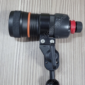 이논 LF1100-W 수중 카메라 라이트