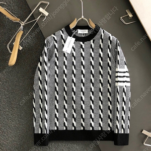 톰브라운 THOM BROWNE 꽈배기 보카 울라운드 4선니트