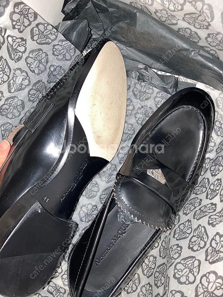 정품 알렉산더맥퀸 한섬 정식 수입품 남자 씰로고 로퍼 ...--7