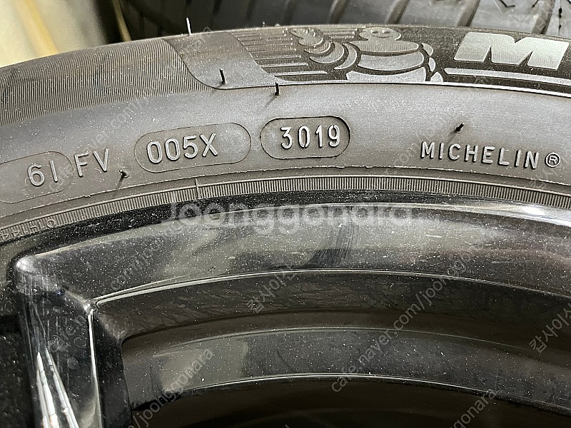 BMW X3 X4 19인치 윈터 휠타이어세트--2