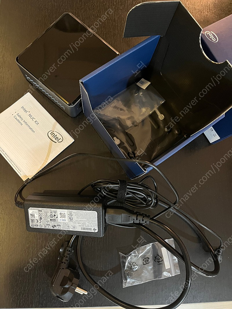 인텔 누크 미니PC - NUC7 CJYHN (4GB 메모리, 128GB SSD)--2