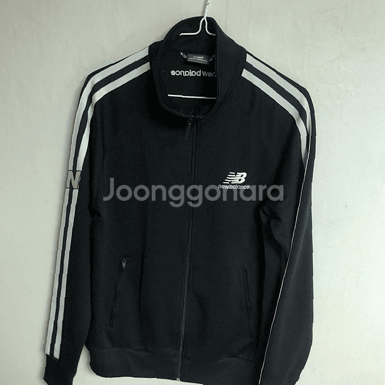 뉴발란스 남성 집업자켓(95)M 15000원--0