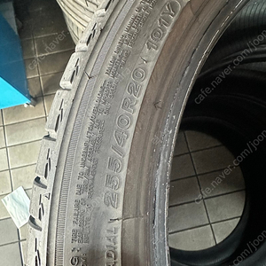 (중고타이어)255/40R20 브릿지스톤 투란자 T005 흡음제 타입 팝니다. 4개