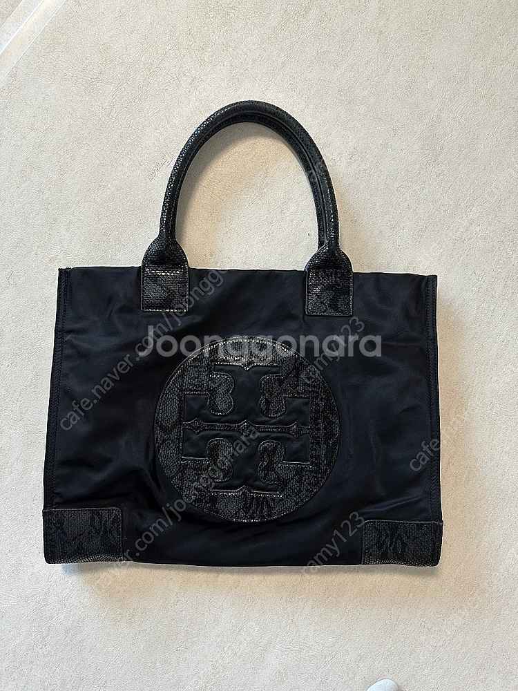 토리버치 엘라 뱀피 로고 토트백 라지--0
