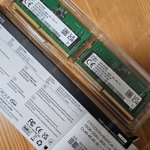 노트북 ddr5 5600 8Gb x 2EA 막 새로산 노트북 땐 것