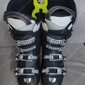 SALOMON XACCESS R60 = 9만원 스키부츠235mm(아웃쉘270) 팝니다.​ 90,000원