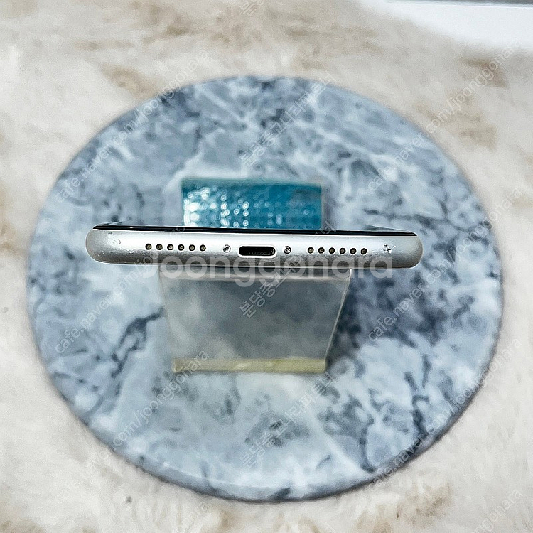 A급 아이폰XR 128G 화이트 25만원 (229)--4