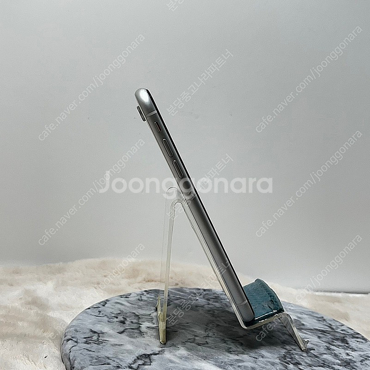 A급 아이폰XR 128G 화이트 25만원 (229)--5