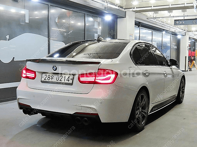 BMW3시리즈 (F30) 320i M 스포츠중고차 할부...--3