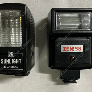 Zeniss, sunlight 카메라 플래쉬 부품용 2대 일괄 판매
