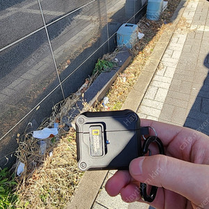 에어팟 3세대 왼쪽유닛과 본체 판매합니다.