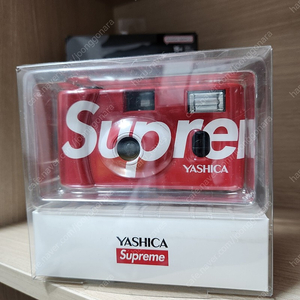 슈프림 야시카 MF-1 판매합니다.
