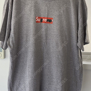 Supreme Suxrexx T shirts (XL)